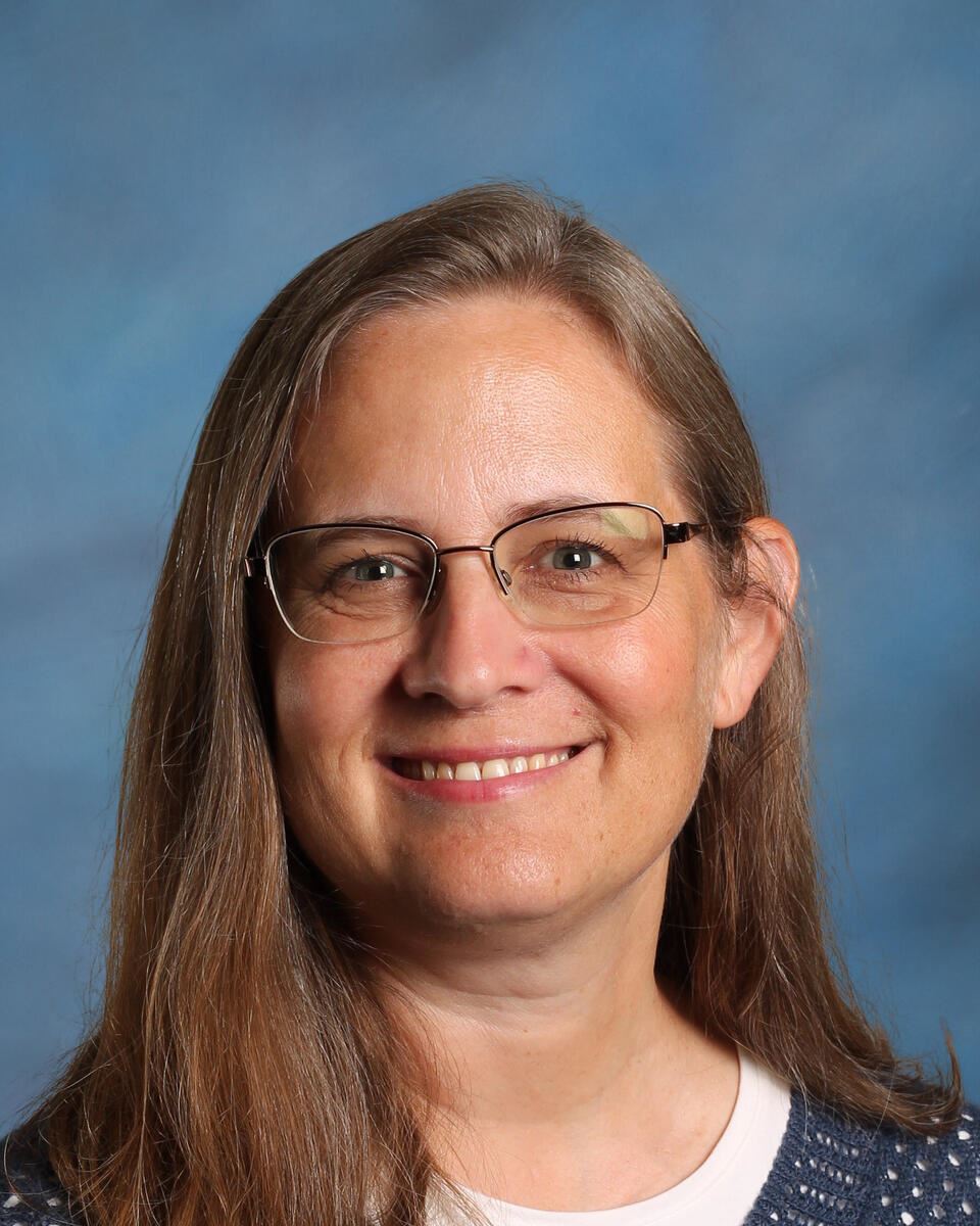 Karin De La Paz - Student Services Specialist